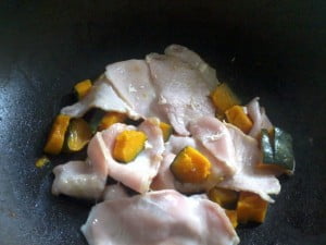 Then I fried bacon and steamed pumpkin together in ghee